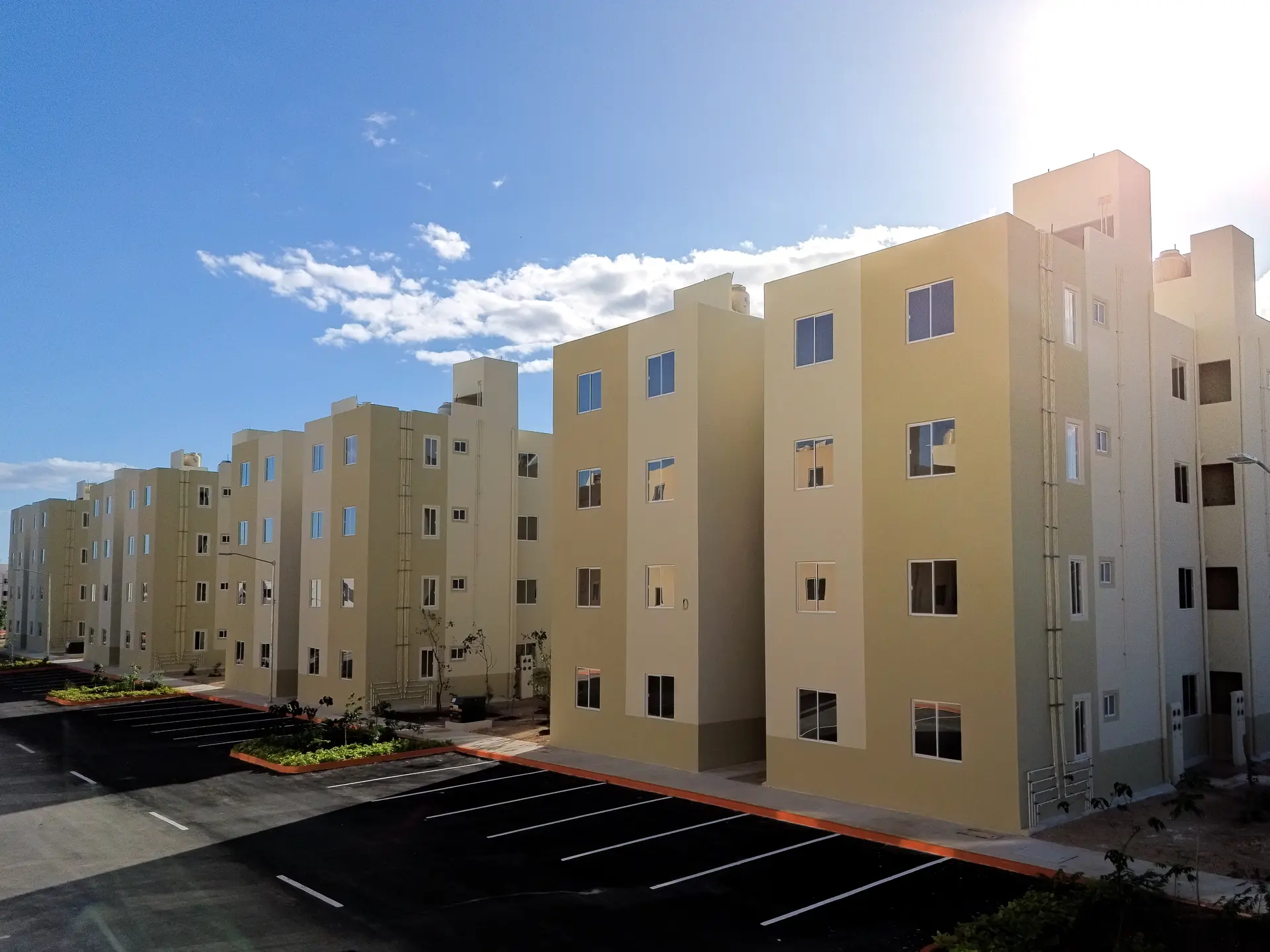 Desarrollo habitacional CADU con certificación EDGE